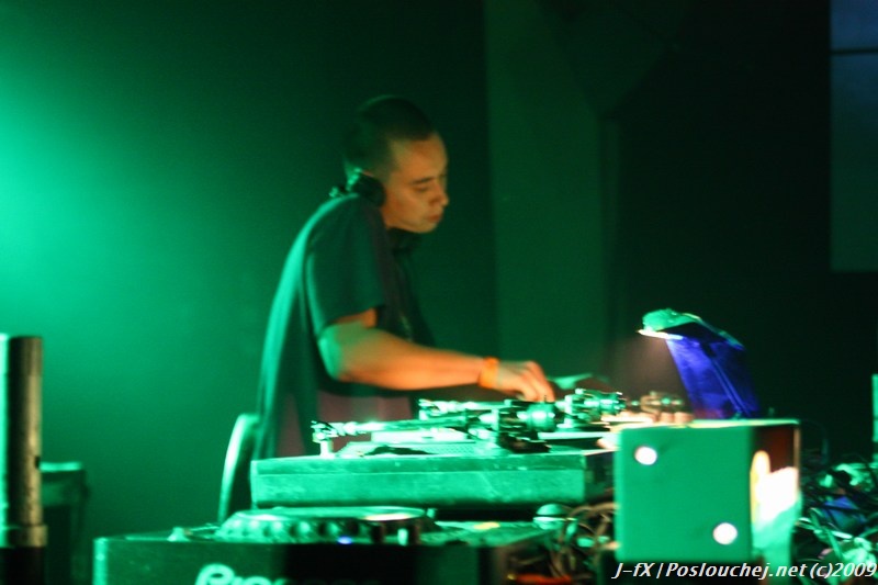 BUSH - Pátek 16. 10. 2009